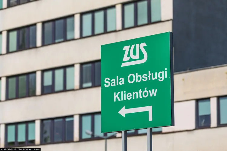 ZUS wydał komunikat ws. 800 plus. Przypomina o ważnym terminie