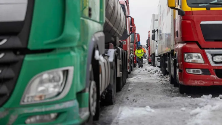 Rolnicy zablokowali przejście graniczne. Interweniował minister rolnictwa