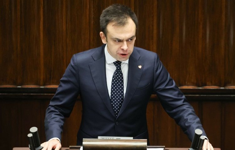 Minister finansów stawia sprawę jasno: "Pieniądze na TVP są wstrzymane"