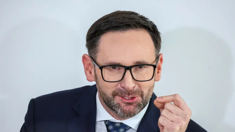 Daniel Obajtek stanie przed sądem. Orlen chce zwrotu pieniędzy