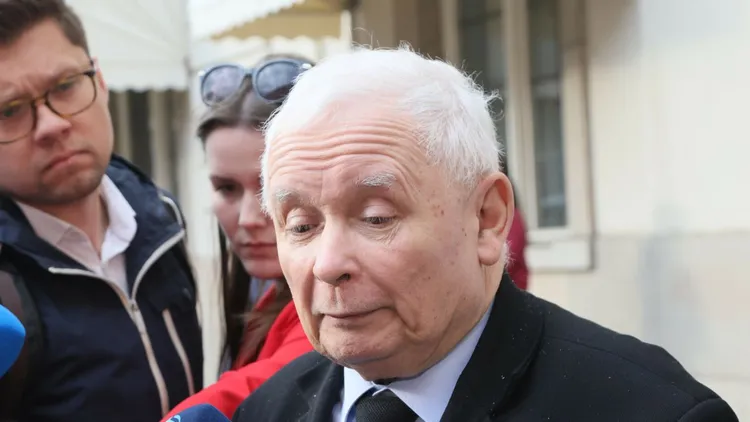 Kaczyński o zachowaniu Grzegorza Brauna. Wskazał, jaki może mieć motyw