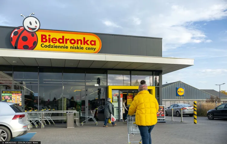 Zaczęło się 1 lutego, zmiany obejmują też Biedronkę. Tak nowe zasady zmieniają dyskonty