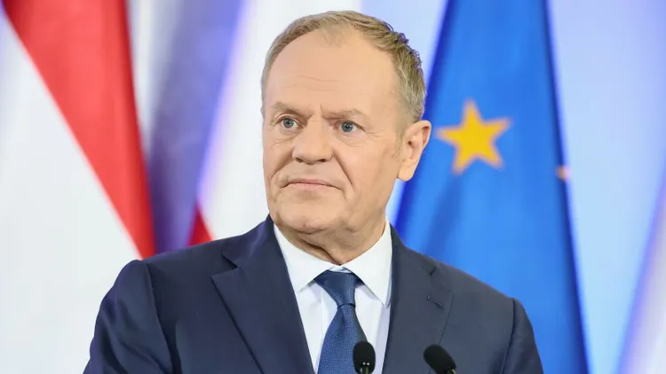 Ceny paliw wystrzeliły, Polacy płacą i płaczą. Tusk uspokaja: "Nie dopuszczę, aby ktokolwiek zarobił"