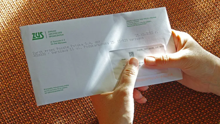 Emeryci mają czas tylko do 2 marca. ZUS czeka na dokumenty, możliwe dotkliwe kary