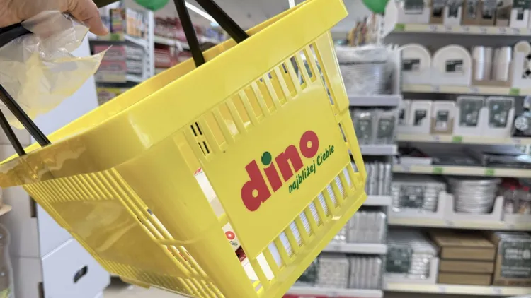 Związkowcy grożą strajkiem generalnym w Dino. Pracownicy mają dość, sklepom grozi paraliż