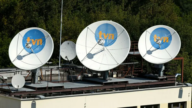 Kolejny zwrot ws. przejęcia właściciela TVN. Jest kluczowa ugoda