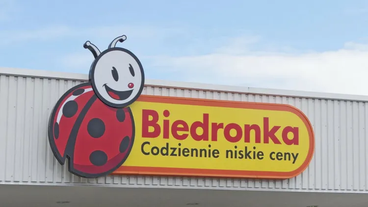 Tylko w czwartek 10 września. W Biedronce dorzucają za darmo do zakupów, wystarczy 149 zł na paragonie