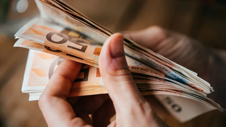 Taką emeryturę dostaje po przepracowaniu 20 lat w Niemczech. Polce przyszło wyliczenie