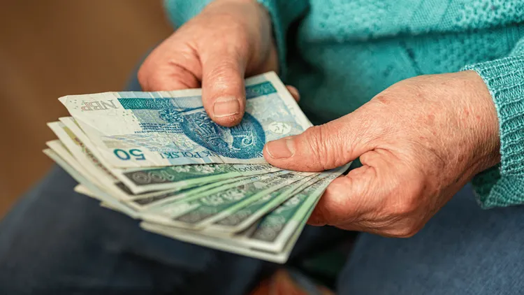 Jaka emerytura po 30 latach pracy? Mamy wyliczenia, te liczby trzeba znać