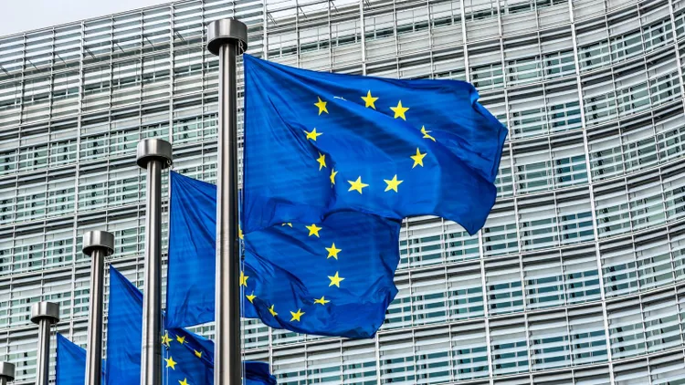 To już pewne, Polska dostanie ogromne pieniądze z UE. Wiadomo, na co rząd je przeznaczy