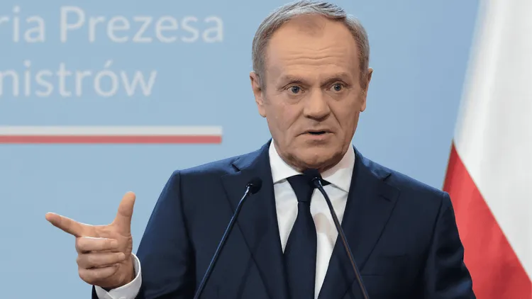 Nawet 51 tys. zł. Donald Tusk szykuje wsparcie dla firm i seniorów