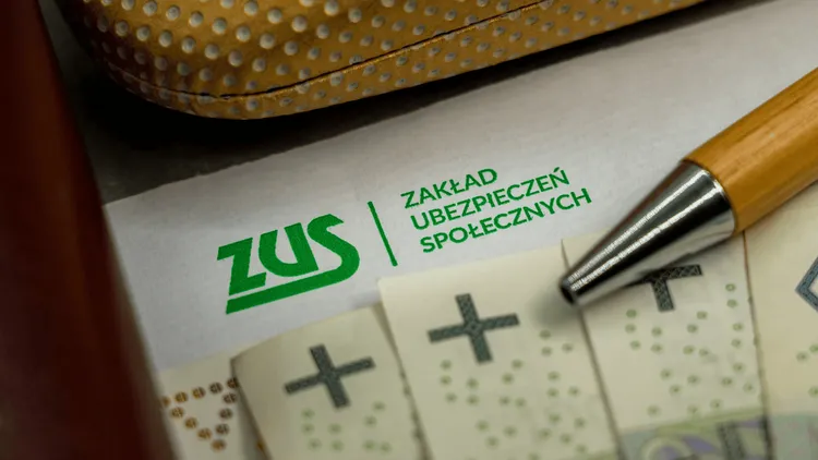 ZUS wydał ważny komunikat. Miliony Polaków mogą paść ofiarą oszustwa. Otrzymują niepokojące listy