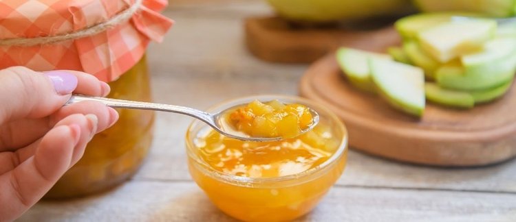 Najlepszy przepis na domowy ketchup z cukinii