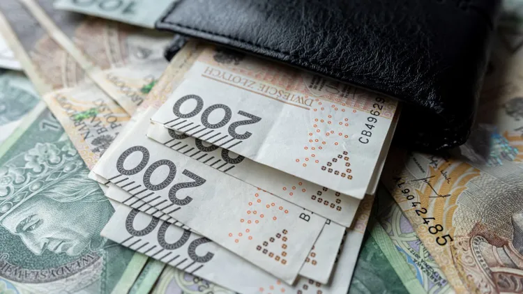 Tyle naprawdę zarabia się w budżetówce. GUS ujawnił stawki, te kwoty to nie żart