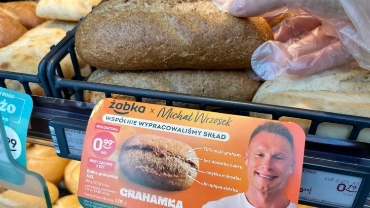 Pieczywo z dobrym składem. Michał Wrzosek współtworzy nowość od Żabki