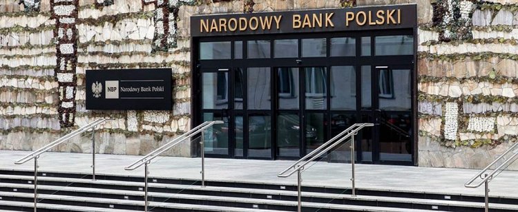 NBP ma bardzo złe wieści dla pracowników. Niektóre marzenia muszą odłożyć w kąt