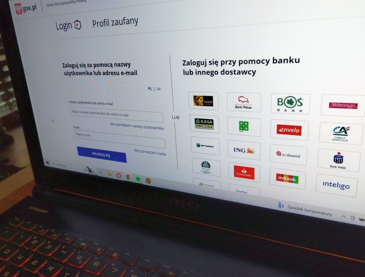 Profil zaufany wygasa 31 października. Jak przedłużyć jego ważność?