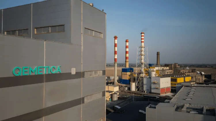 Donald Tusk ma szansę się wykazać. Zakłady chemiczne błagają o repolonizację, ruszyły zwolnienia