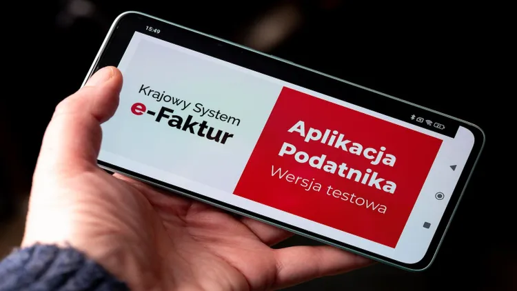 Krajowy System e-Faktur. Jakie są jego pierwsze efekty?
