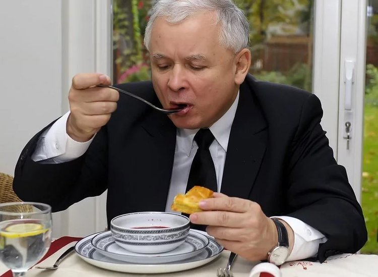 Kaczyński: ”Od nas Polacy nigdy nie usłyszą, że mają ograniczyć jedzenie mięsa, picie mleka”