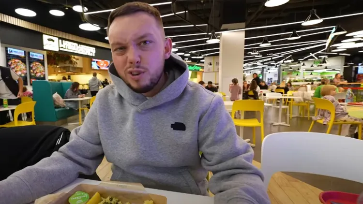 Książulo sprawdził fast food uważany za najlepszy w Polsce. Sprawę postawił jasno