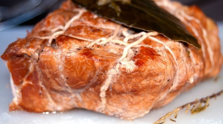 Sprytny patent na wyjątkowo soczysty pieczony schab