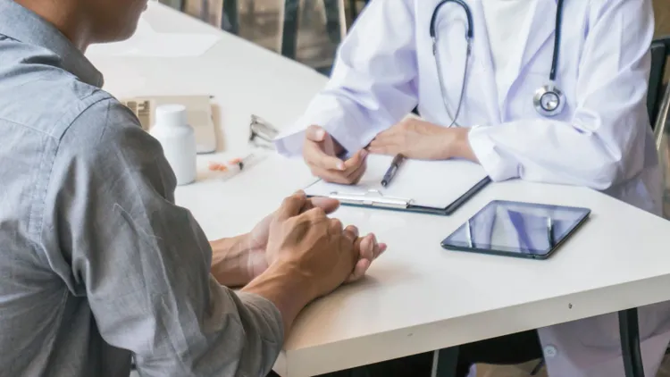 Ważny komunikat NFZ na 13 października. Rejestracja niemożliwa, możliwe problemy z receptami. Ogólnopolskie utrudnienia