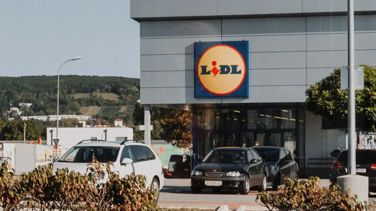 W Lidlu powariowali. Klienci będą ładować do koszyka po kilka sztuk, żal nie skorzystać z promocji