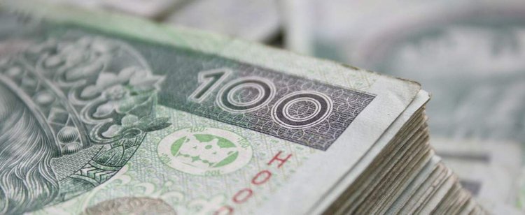 Santander Bank Polska i Bank Handlowy w Warszawie pozwane. Chodzi o nieuczciwe praktyki