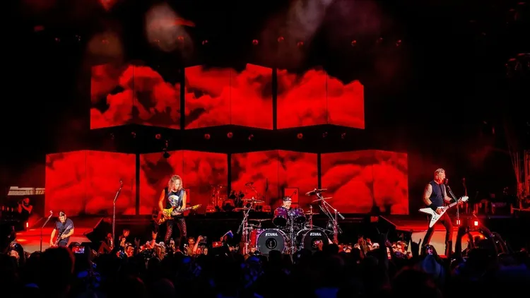 Chaos ze sprzedażą biletów na Metallicę w Polsce. Pieniądze "wyparowały" z kont, a biletu brak