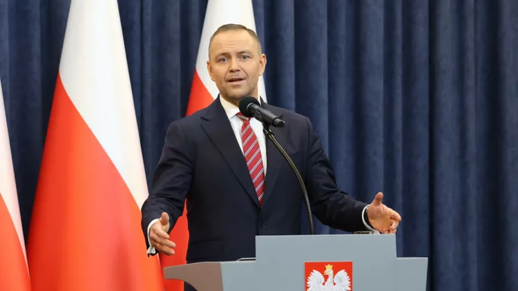 Spór o miliardy na zbrojenia. Wyjaśniamy, o co naprawdę chodzi w unijnym SAFE