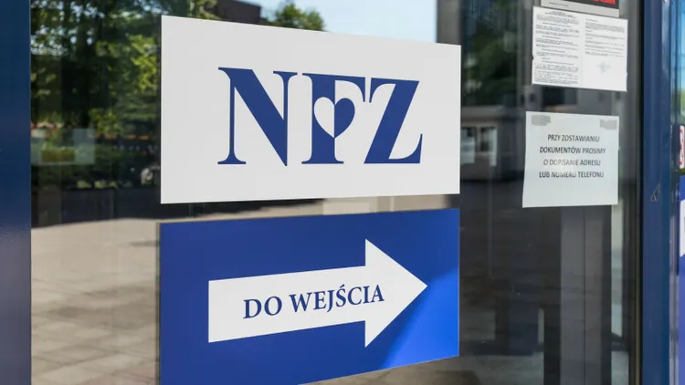 Miliardy złotych dla NFZ. Sejm podjął decyzję, środki pójdą na konkretny cel