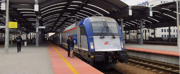Kłótnie o podwyżki cen biletów w PKP Intercity. Jest drożej, ale lepiej niż w Niemczech