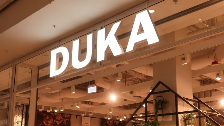Duka zamyka 30 sklepów w Polsce. Sieć zamyka placówki stacjonarne 