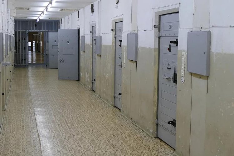 Pół roku więzienia za zorganizowanie wesela w czasie zakazów covidowych
