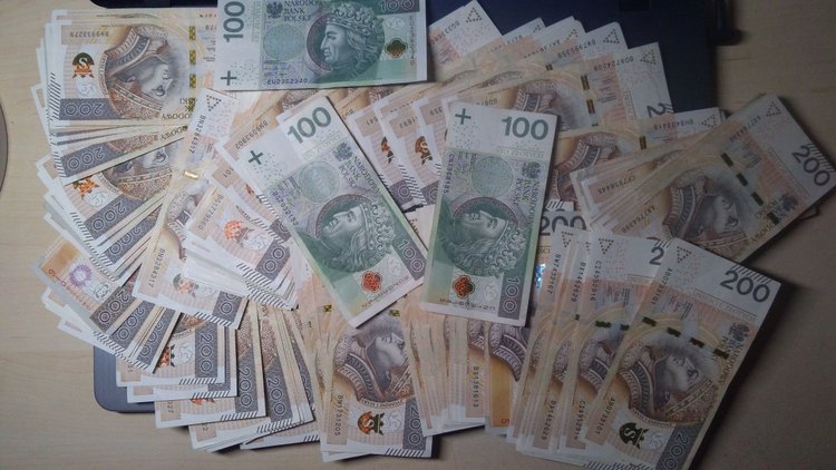 Głosowanie nad podatkiem od zrzutek. Powrót do status quo pod znakiem zapytania