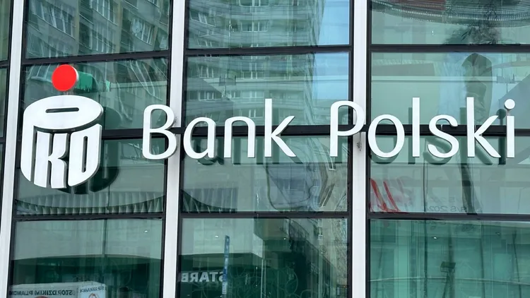 Ważny komunikat banku PKO BP. Chodzi o przelewy i ubezpieczenia 