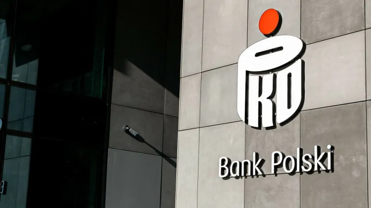PKO BP wydał pilny komunikat. Nastąpi blokada systemów