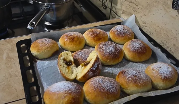 Najlepsze pączki od Heni, bez smażenia na tłuszczu. Najprostszy przepis
