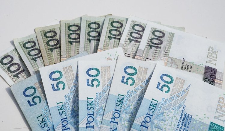 Wiadomo, kto dostanie wyrównanie emerytur od ZUS. Kiedy można składać wnioski?