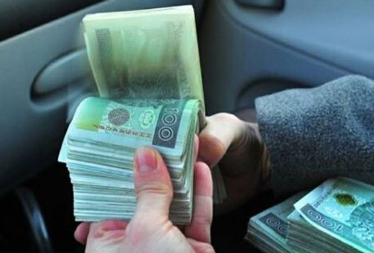 Wysokość emerytur w Polsce. ZUS podał ile pieniędzy dostają seniorzy