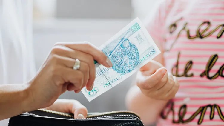 1000 zł miesięcznie na dziecko dla tej grupy rodziców. Nie każdy o tym pamięta, a zasady są proste