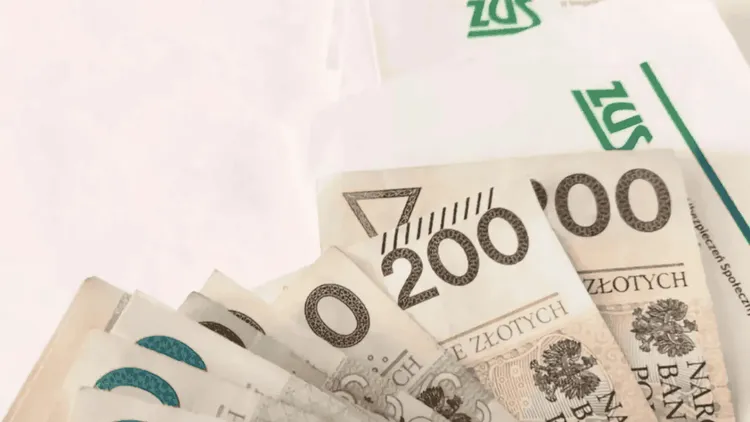Tyle wynosi przeciętna emerytura w Polsce. ZUS przekazał dane, rok temu było inaczej