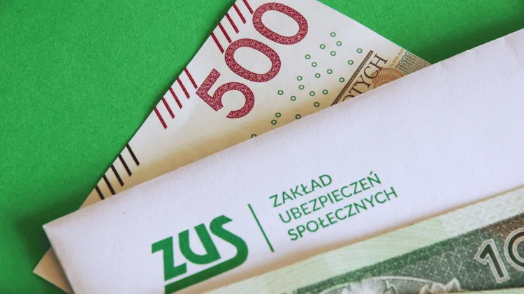 Zacznie się już za chwilę. ZUS podał daty wypłat 13. emerytur