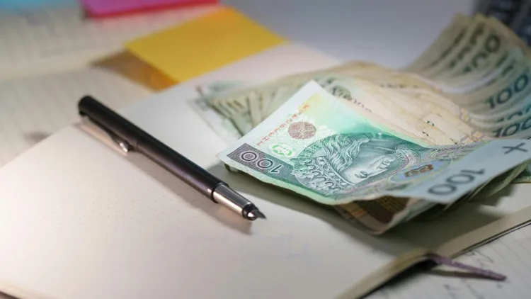 Będzie zmiana w kluczowym zasiłku. Wielu na to czekało, jest podpis prezydenta