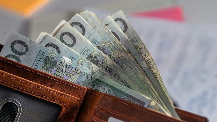 Czas na deklarację tylko do 20 lutego. Po tym terminie Polacy będą płacić fiskusowi więcej