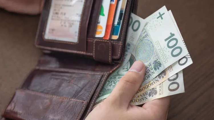Dłużnicy stracą możliwość ukrycia pieniędzy. Komornik wejdzie nawet tutaj