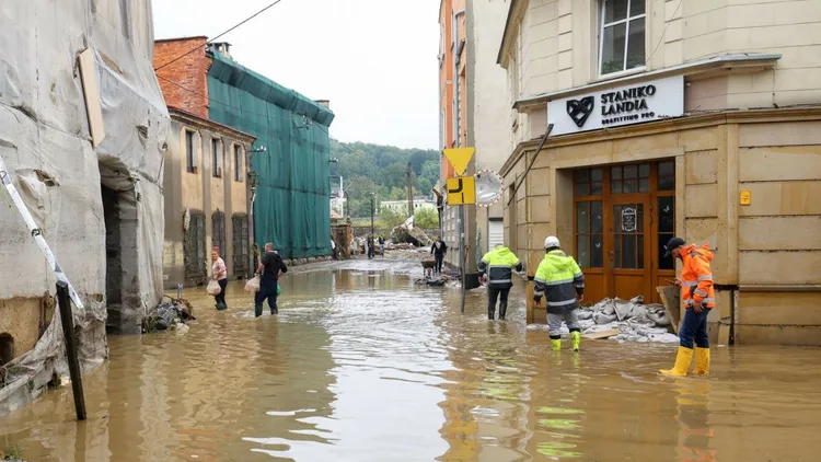 Rekordowe kwoty dla powodzian.  Rząd ujawnił szczegóły pomocy