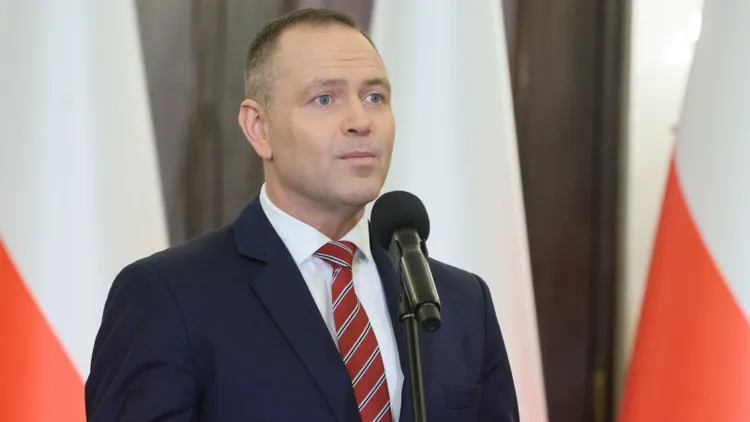 Minął rok prezydentury Karola Nawrockiego. Najnowszy sondaż to jasny sygnał od Polaków