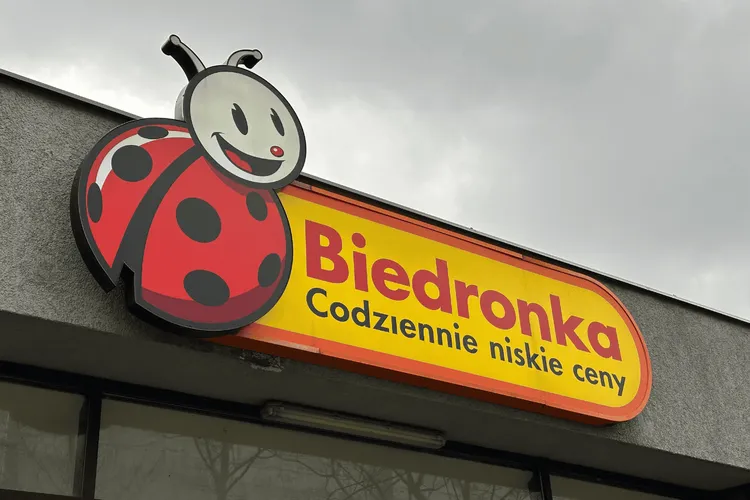 Zgubiłeś kartę Moja Biedronka? Wiemy, co trzeba zrobić